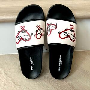 KARL LAGERFELD PARIS - ZIVA POOL SLIDES SANDALS LOVE FROM PARIS Sz 8M